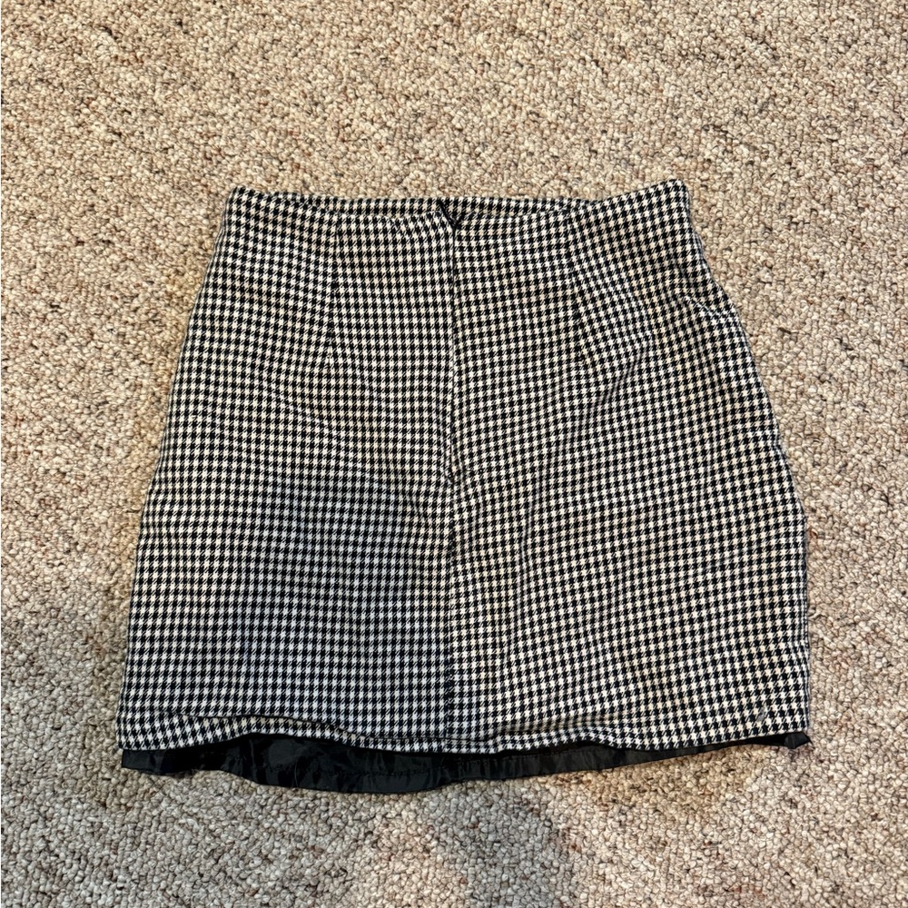 Classic Black and White Checkered Skirt